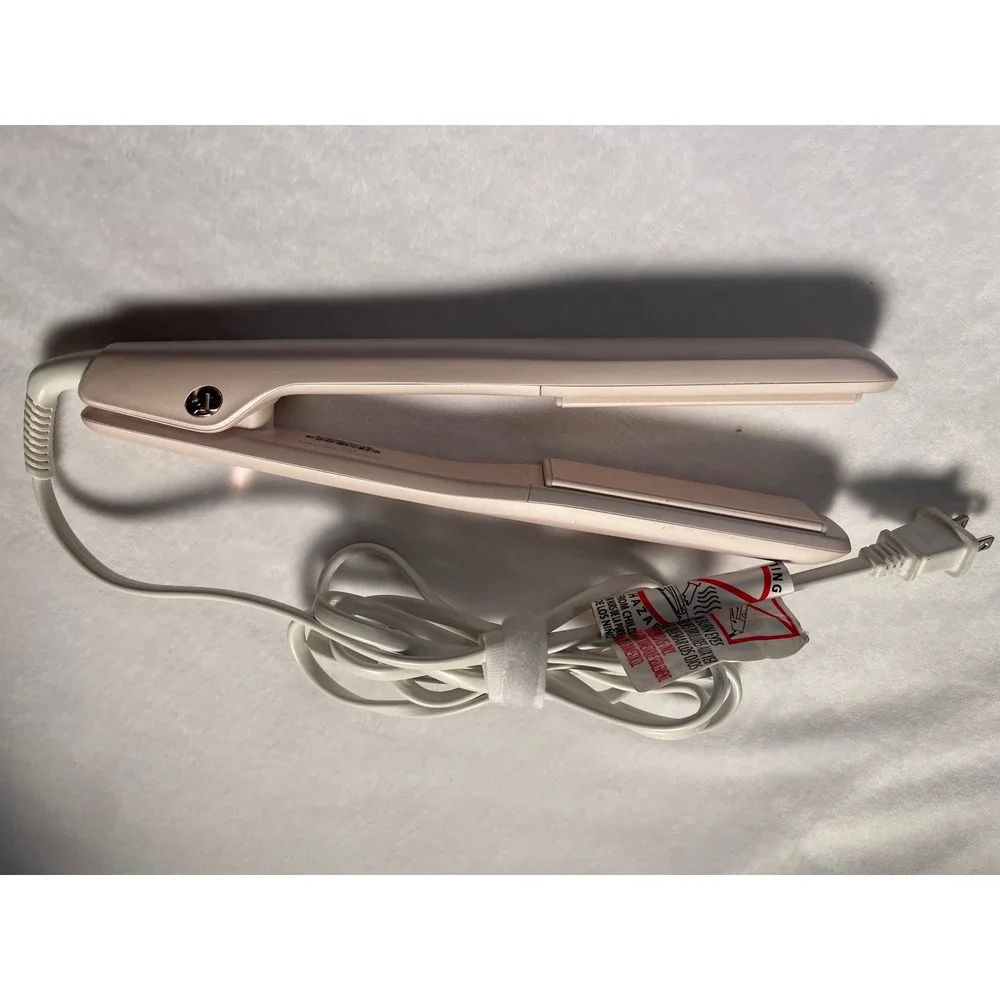 T3 Micro SinglePass Ceramic 1 Inch Flat Iron Blush Pink 77573